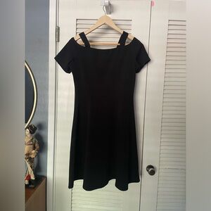 Kaileigh Black off the shoulder dress Size Med